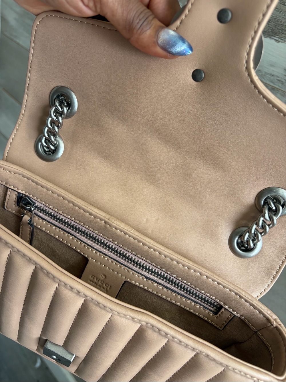 Tan bag - Picture 8 of 12